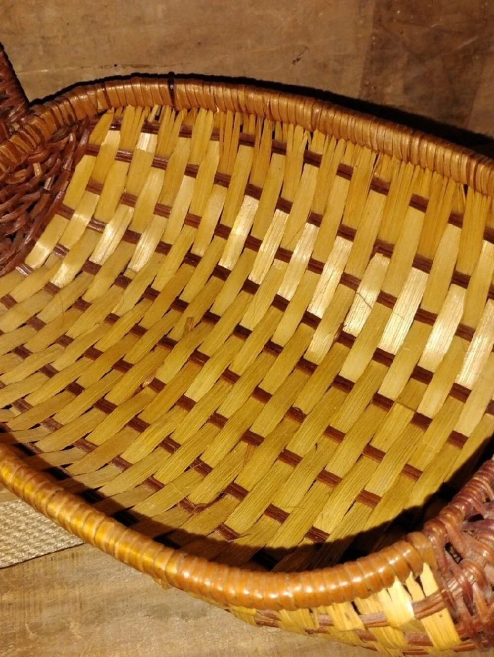 Vintage Woven Duck-Shaped Accent Basket 10.5 Inches Two Tone Color Cottagecore